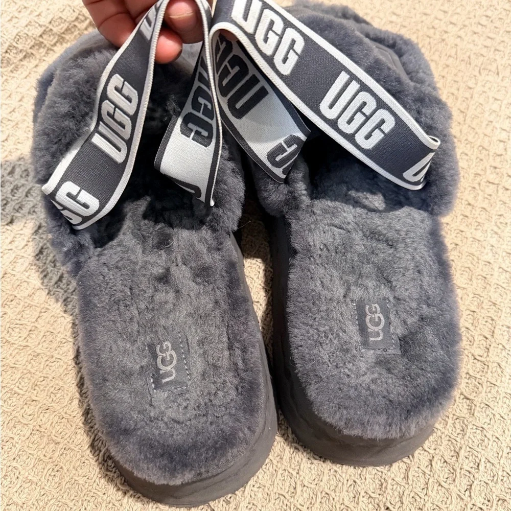 UGG FLUFF YEAH DISCO SLIDE DARK GREY GRAY SANDAL US 11